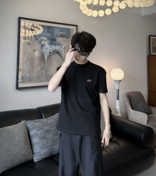 Alo Black Short Sleeve T-Shirt view 5