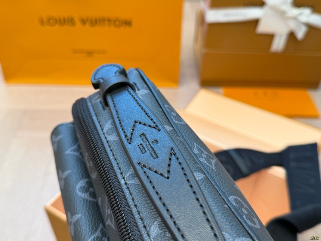 Louis Vuitton Monogram Messenger Crossbody Bag Black view