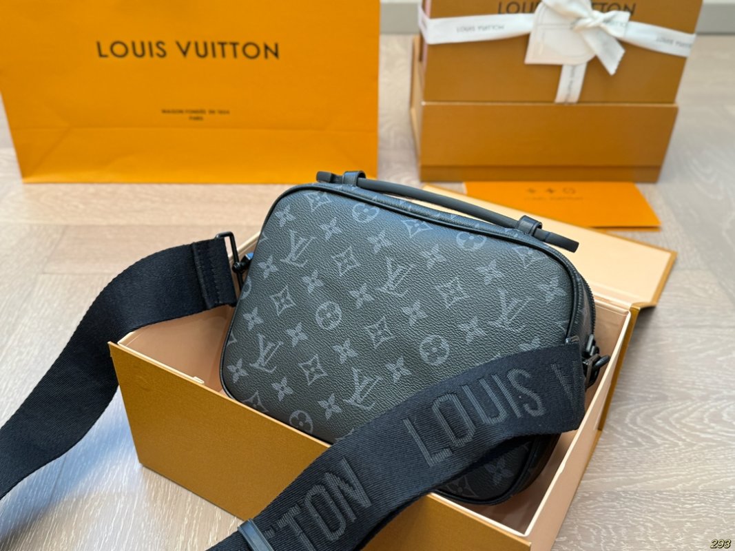 Louis Vuitton Monogram Messenger Crossbody Bag Black view