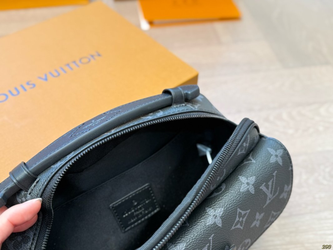 Louis Vuitton Monogram Messenger Crossbody Bag Black view