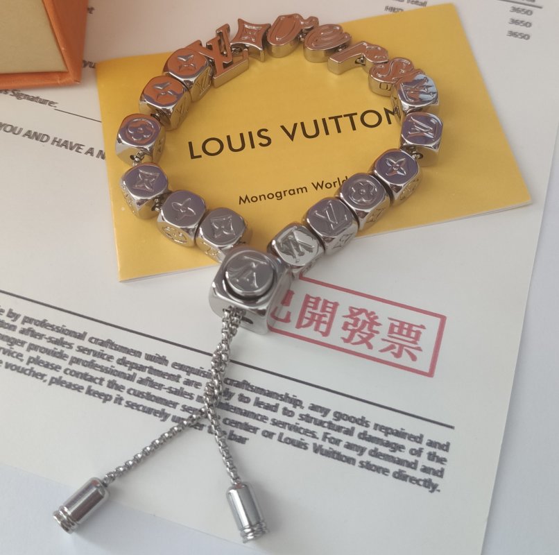 Louis Vuitton Vers Dice Bracelet Silver view