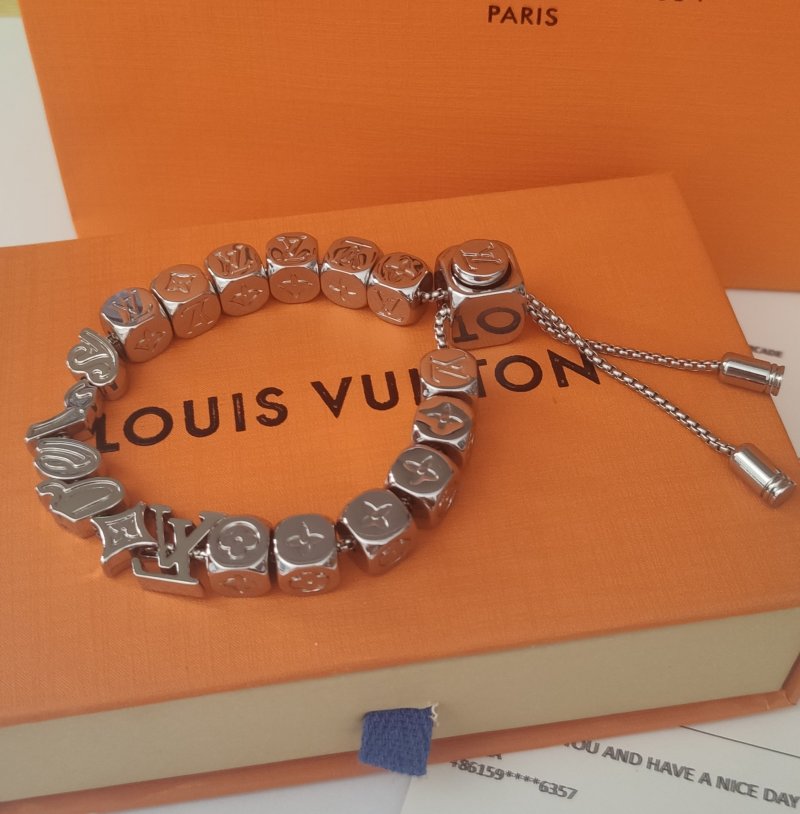 Louis Vuitton Vers Dice Bracelet Silver view