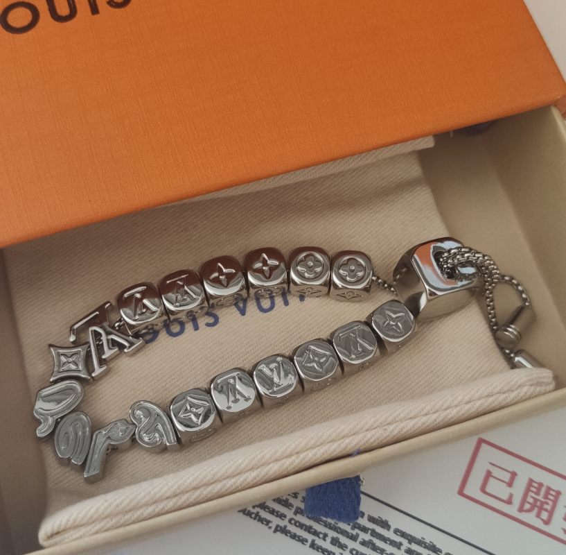 Louis Vuitton Vers Dice Bracelet Silver view