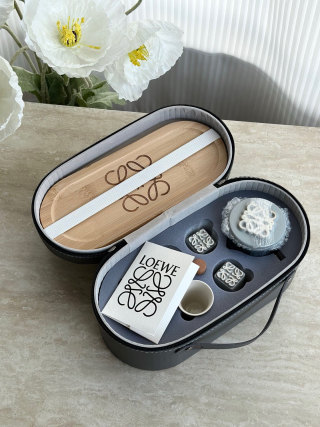 Loewe Travel Tea Set with Leather Carrying Case - Black view 4