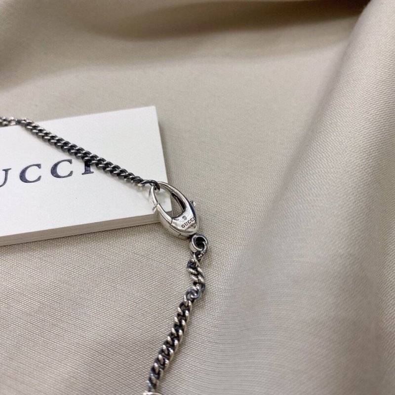 Gucci Lion Head Silver Pendant Necklace - 65cm Chain view