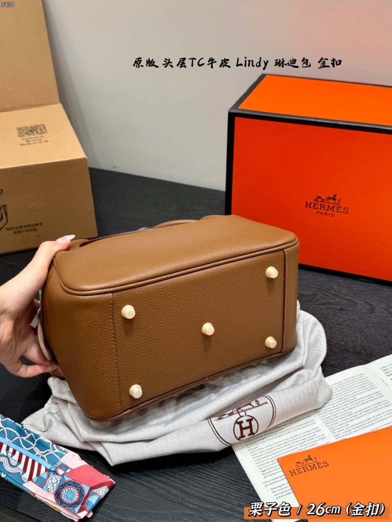 Hermès Lindy 26cm Taurillon Leather Bag - Cognac view