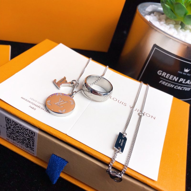 Louis Vuitton 3-in-1 Silver Pendant Necklace view