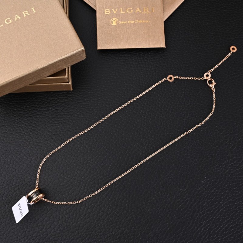 Bulgari Save the Children Charity Pendant Necklace Gold