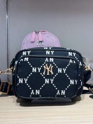 MLB NY Camera Bag Cream & Brown Monogram view 4