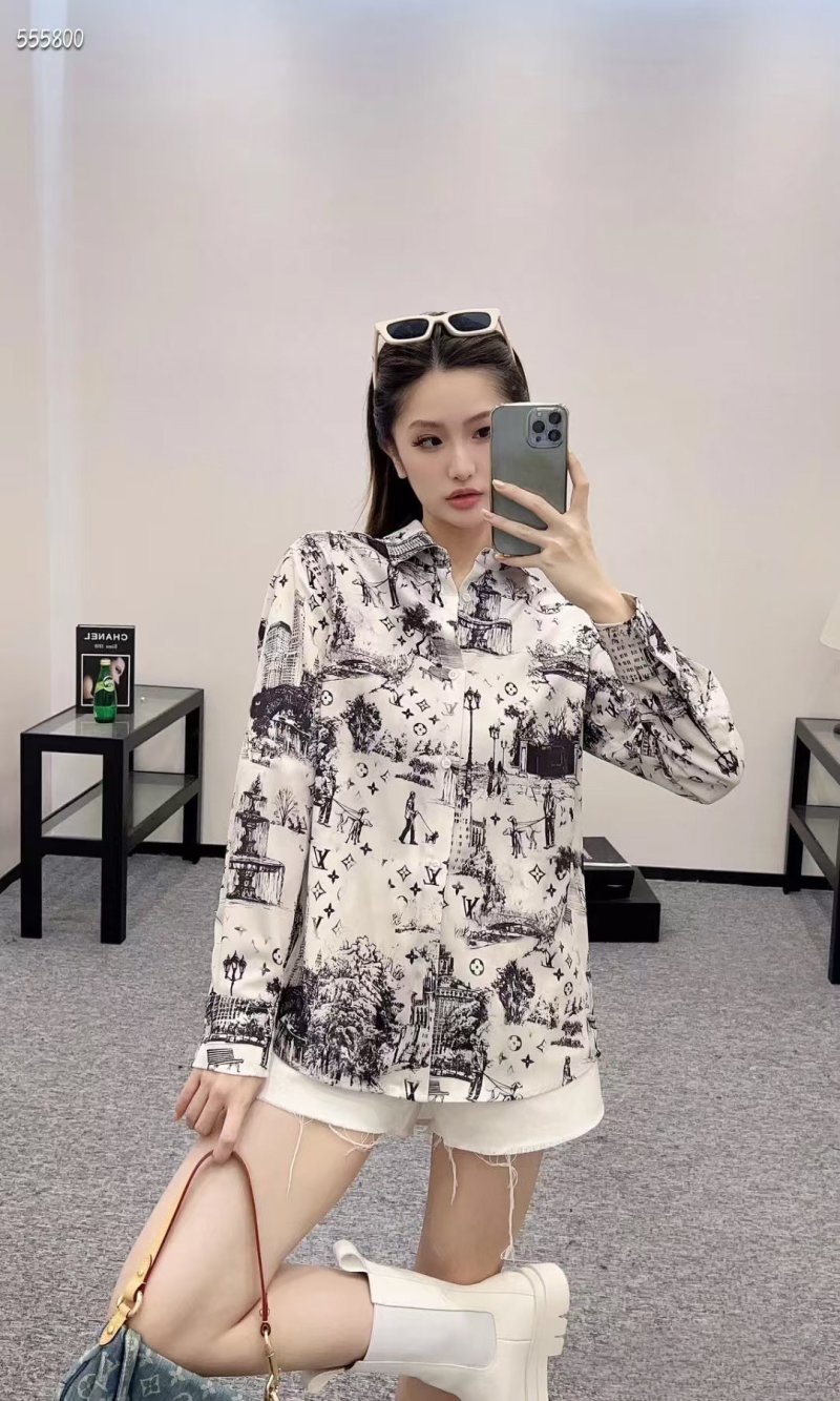 Louis Vuitton Monogram Toile Iconography Print Oversized Shirt Cream view