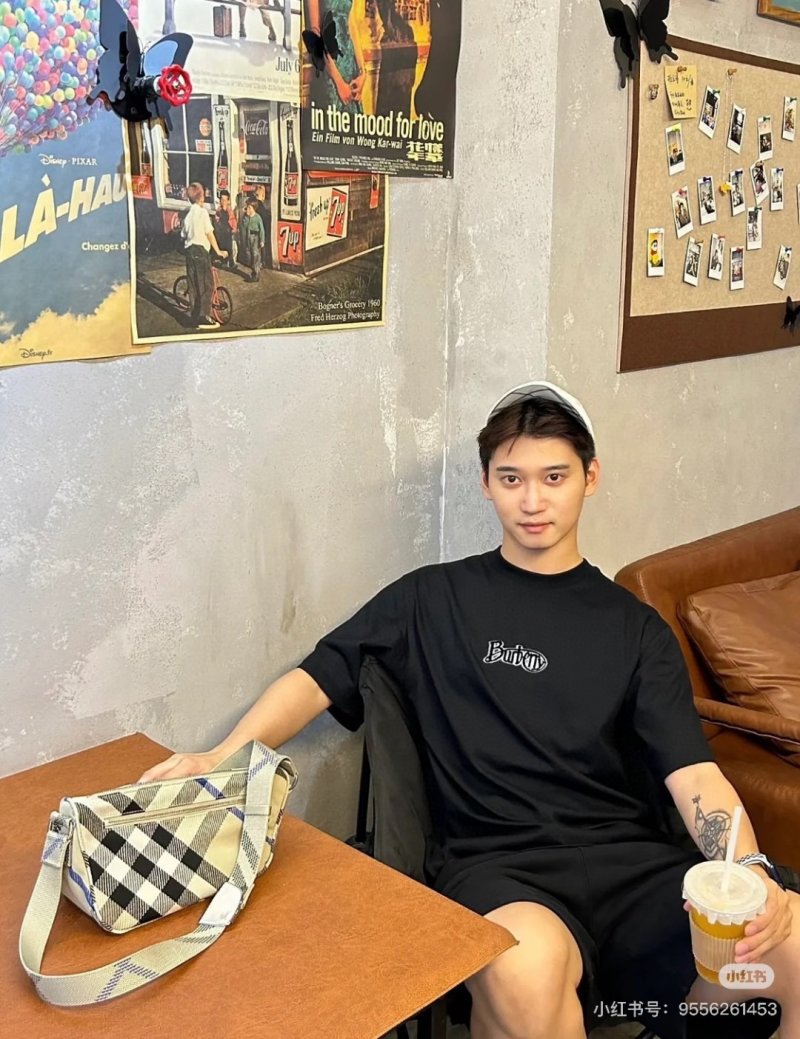 Burberry Black Logo T-Shirt view