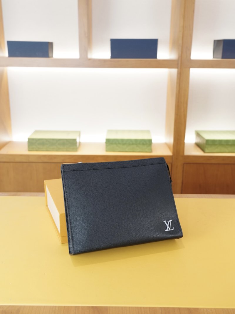 Louis Vuitton Black Leather Clutch Wallet 26x20cm