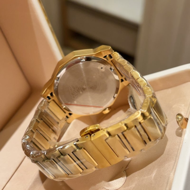 Versace Medusa Gold Quartz Watch with Green Dial view