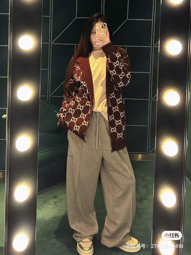 Gucci GG Monogram Burgundy Knit Cardigan