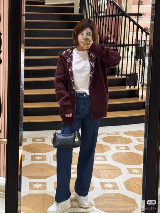 Gucci GG Monogram Burgundy Knit Cardigan view 5
