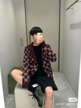 Gucci GG Monogram Burgundy Knit Cardigan view 7