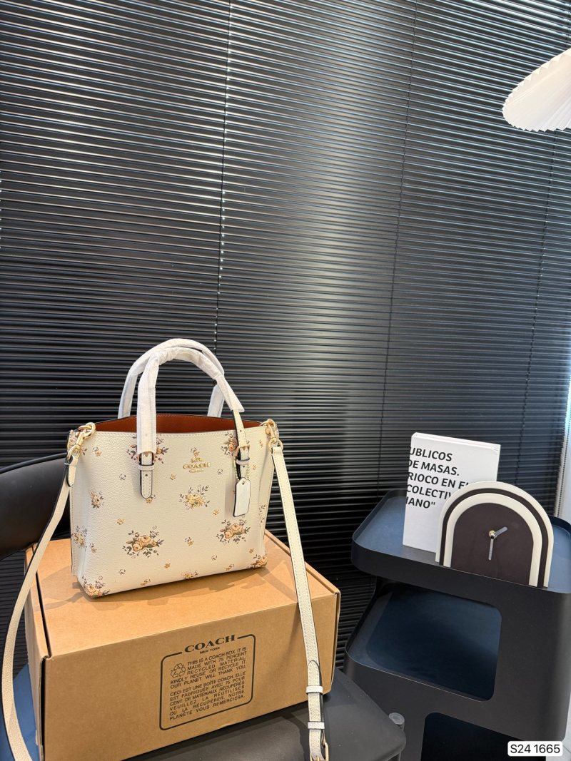 Coach Vintage Floral Bucket Tote Bag - Cream