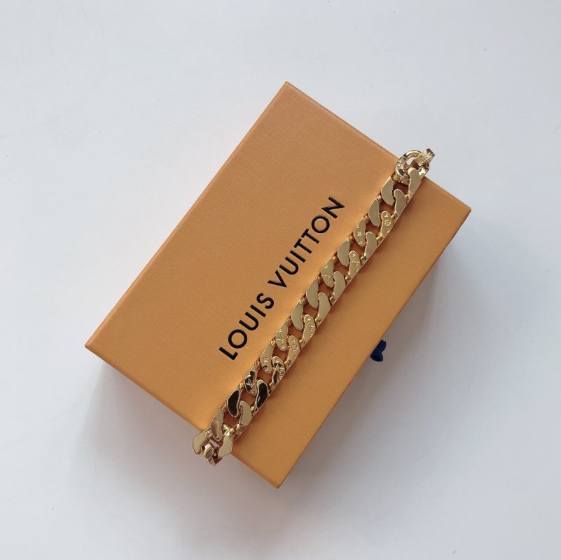 Louis Vuitton Chain Links Gold Monogram Bracelet view