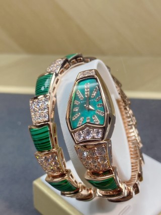 Bulgari Serpenti Rose Gold Green Malachite Diamond Watch view 2