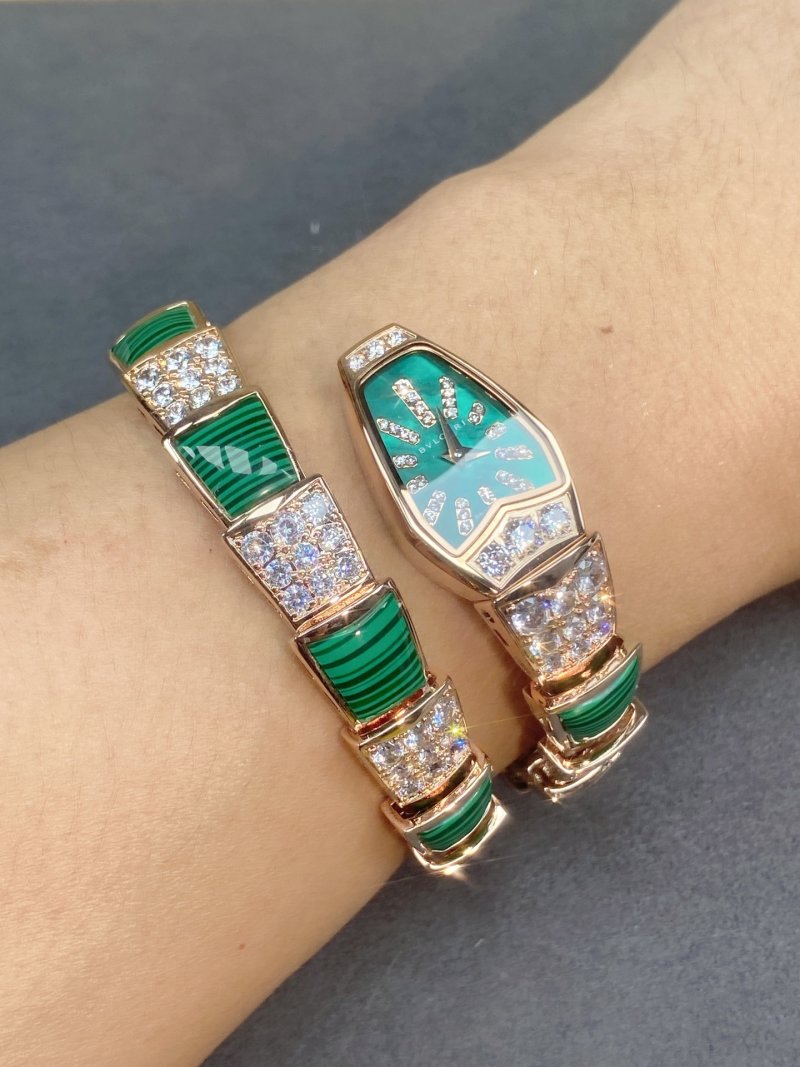Bulgari Serpenti Rose Gold Green Malachite Diamond Watch view