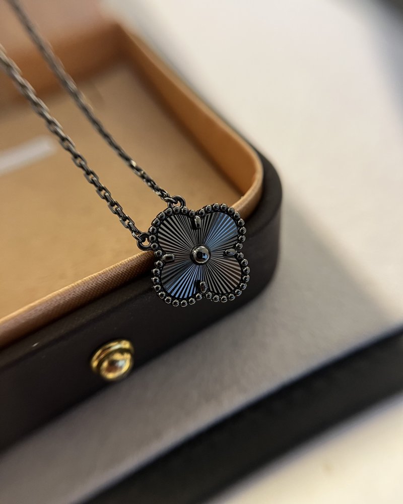 Cartier Alhambra Heart Black Onyx Pendant Necklace view