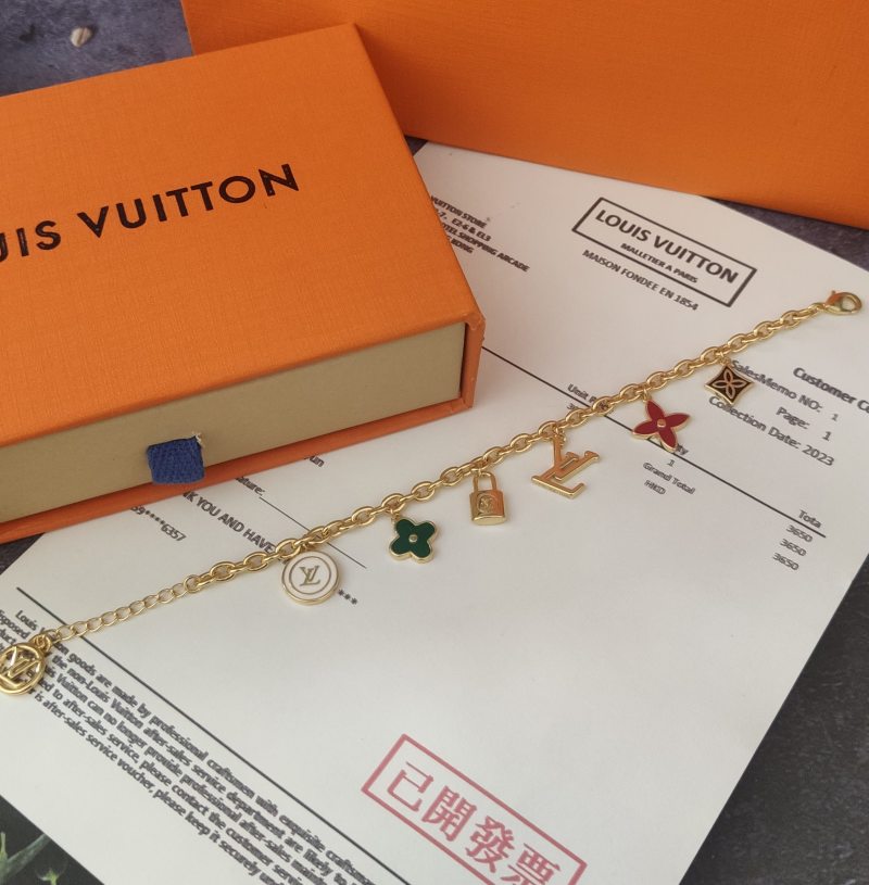 Louis Vuitton Multi-Element Charm Bracelet Gold view