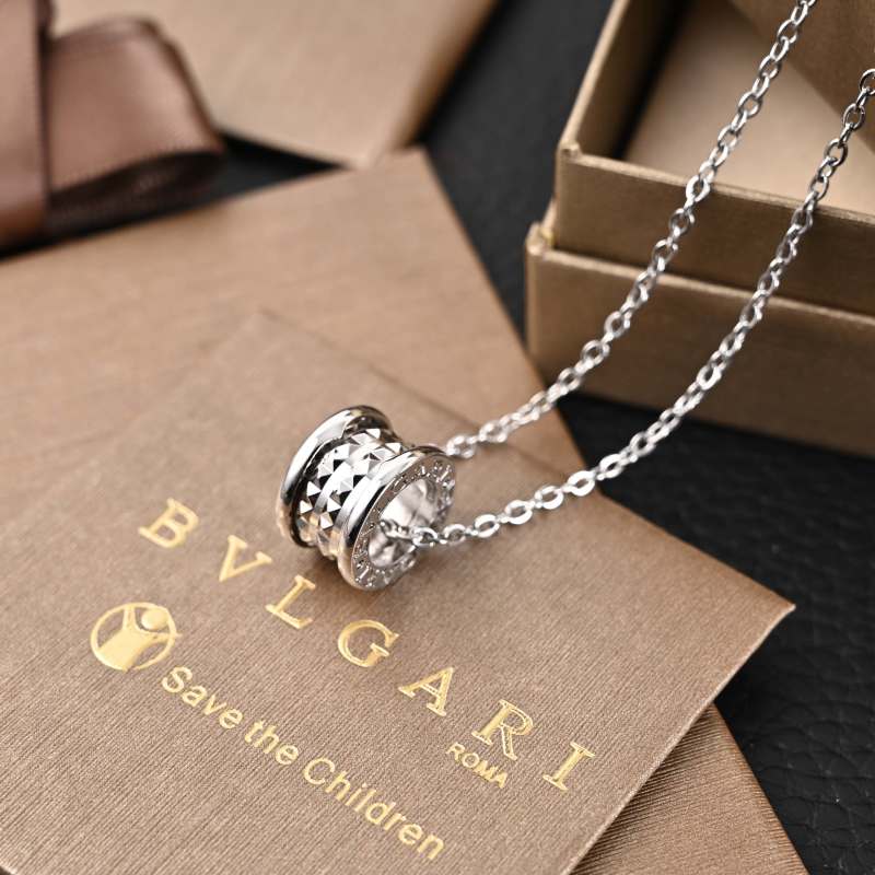 Bulgari B.Zero1 Studded Pendant Silver Necklace