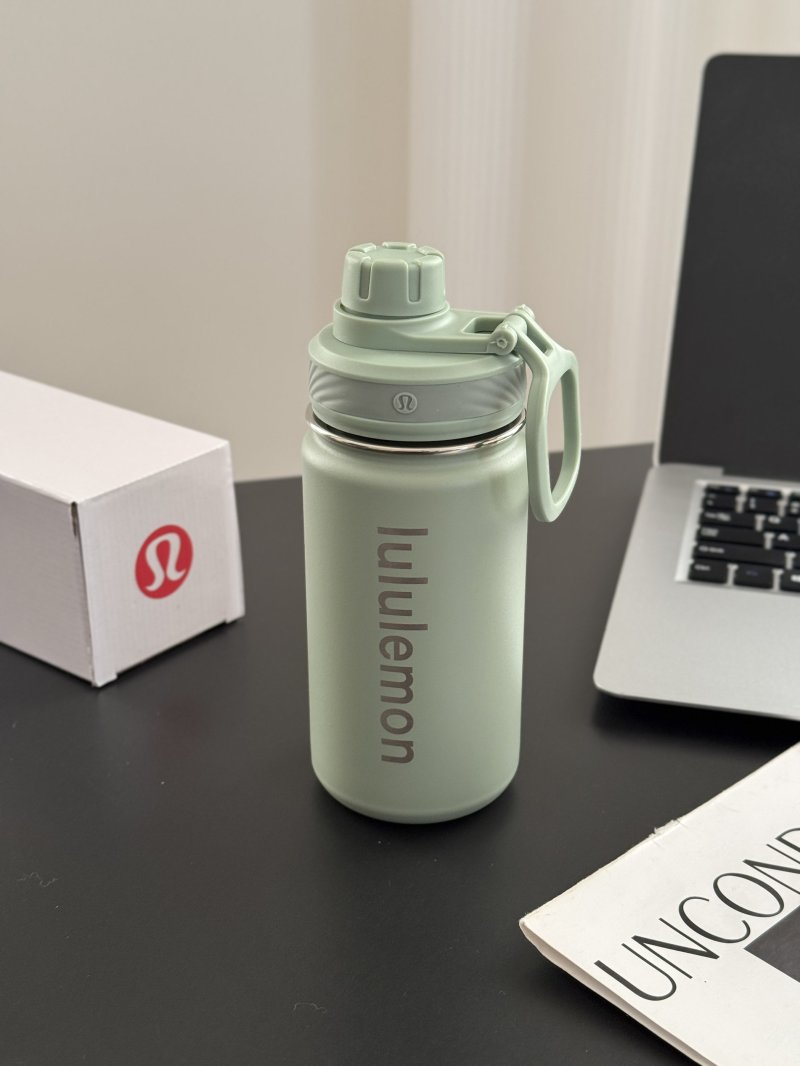 Lululemon Back to Life Insulated Water Bottle 24oz - Sunny Yellow view