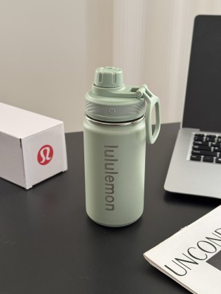 Lululemon Back to Life Insulated Water Bottle 24oz - Sunny Yellow view 3