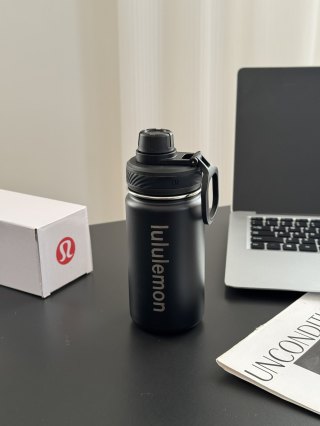 Lululemon Back to Life Insulated Water Bottle 24oz - Sunny Yellow view 6