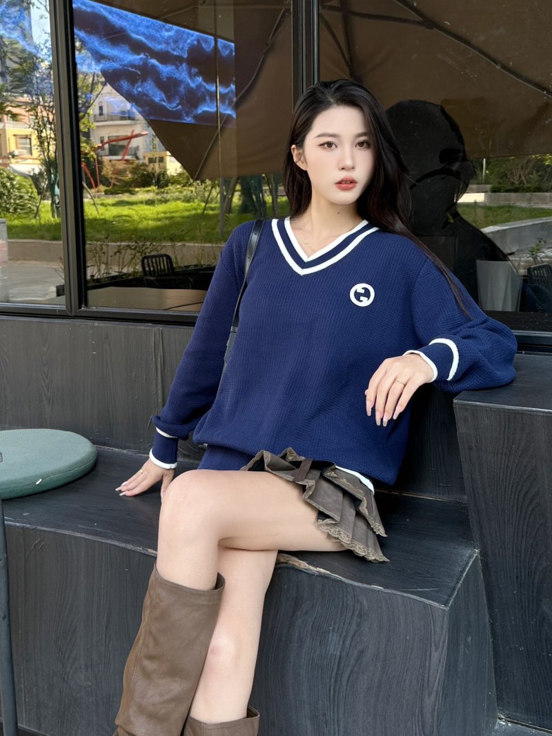 Navy V-Neck Varsity Stripe Ribbed Sweater view