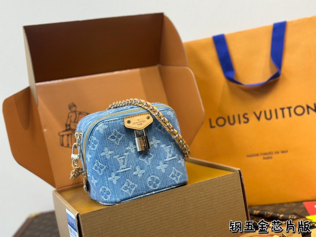 Louis Vuitton Monogram Denim Blue Crossbody Bag 13cm view