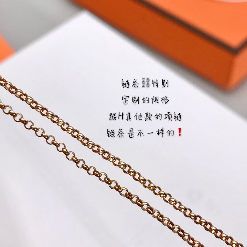 Hermès Replica H Pendant Gold Necklace Coin Style view