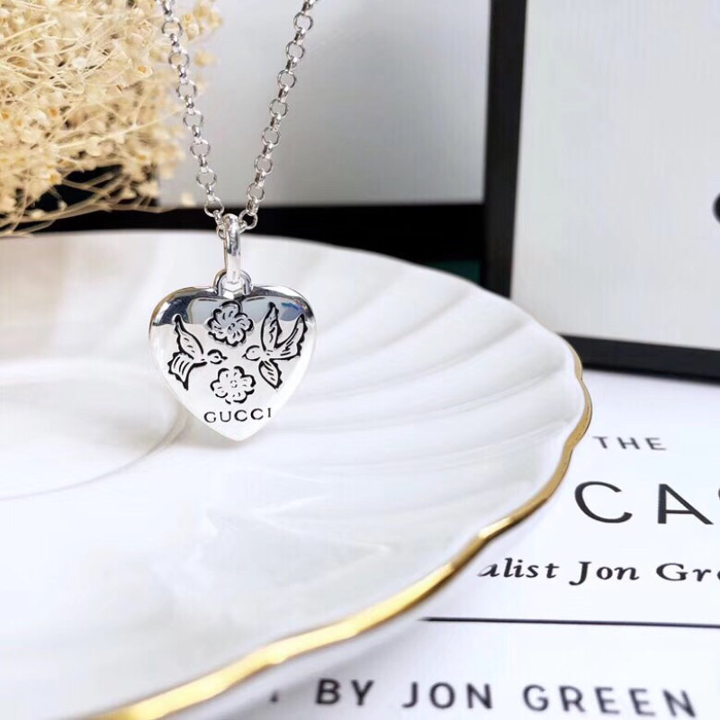Gucci Love Bird Heart Silver Pendant Necklace view