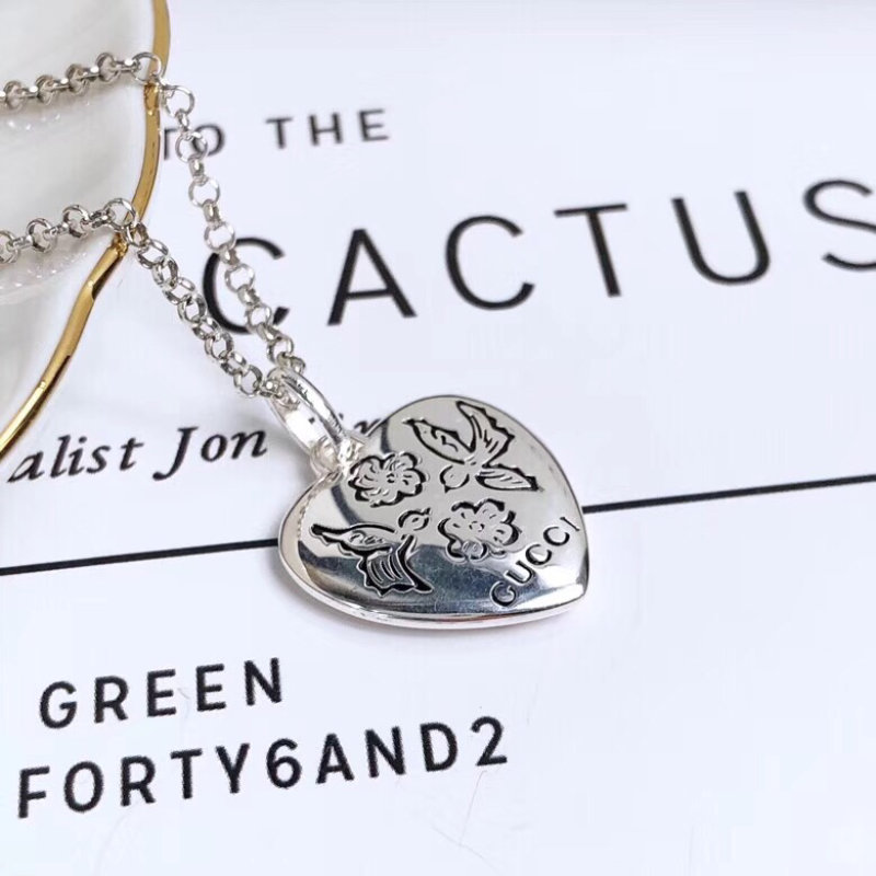 Gucci Love Bird Heart Silver Pendant Necklace view