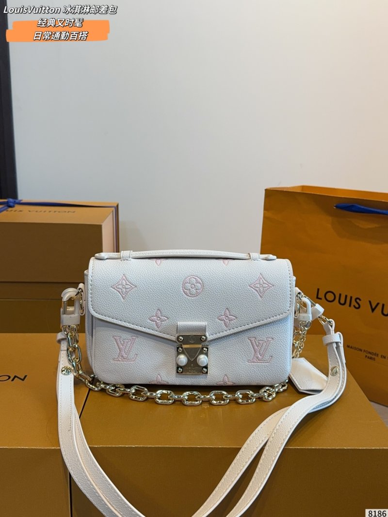 Louis Vuitton Métis Monogram Shoulder Bag White view