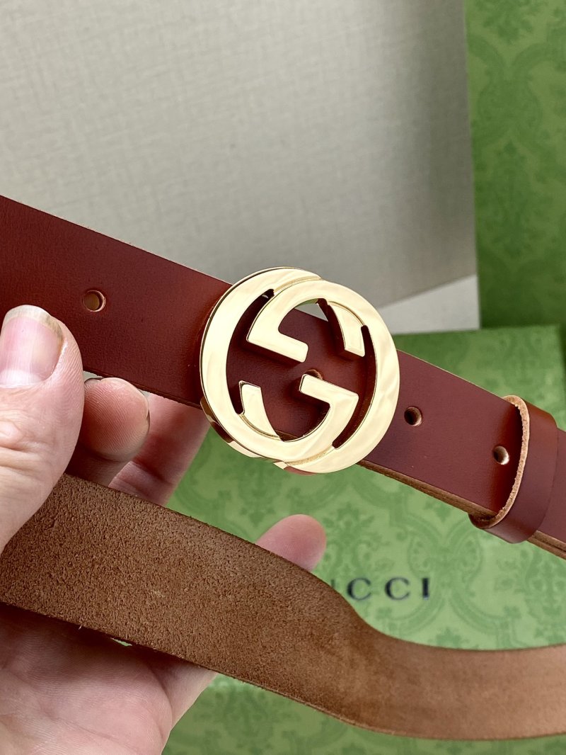 Gucci Double G Buckle Leather Belt - Brown view