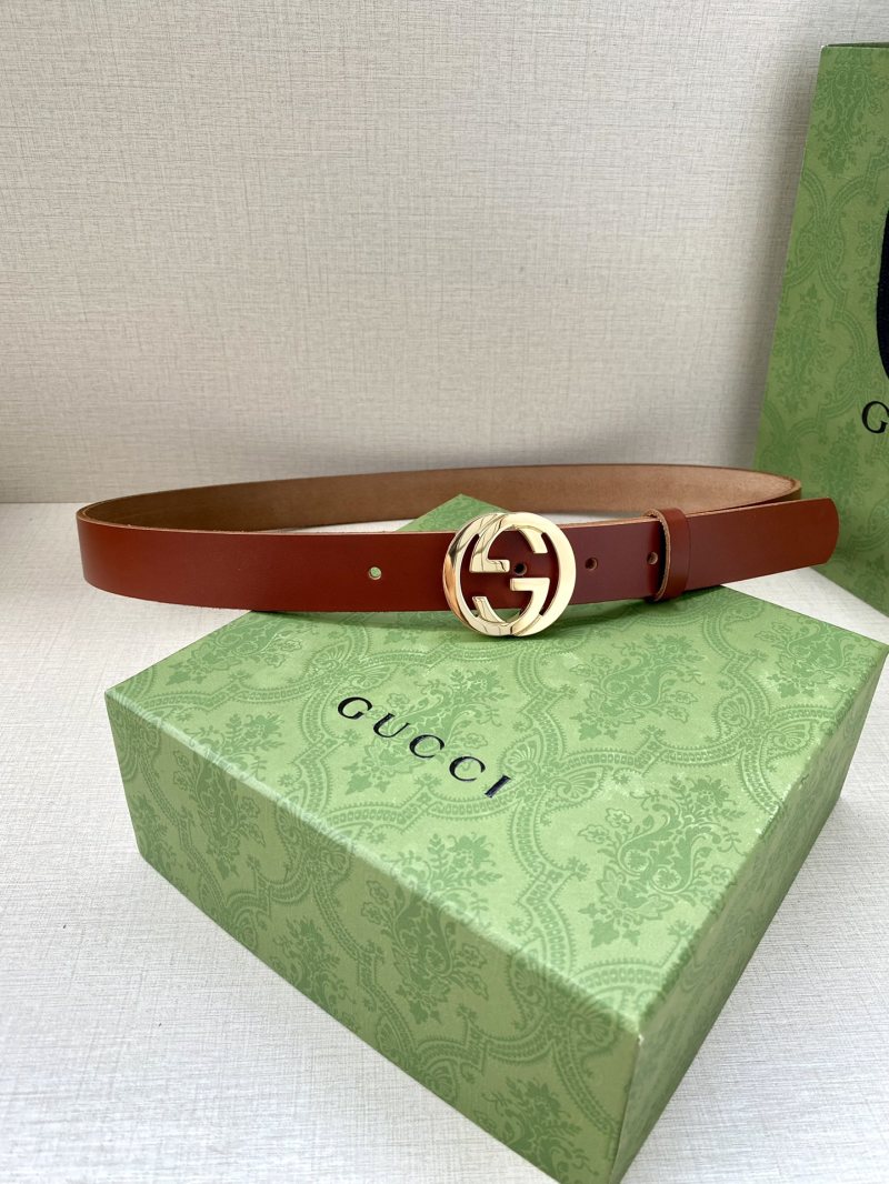 Gucci Double G Buckle Leather Belt - Brown view