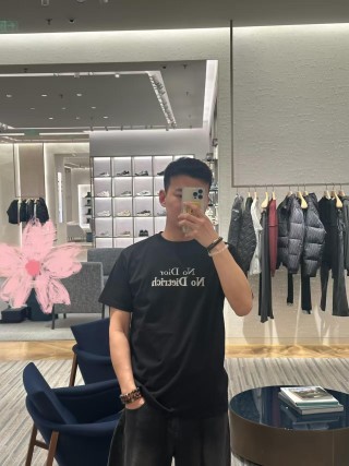Dior Black 'No Dior No Dietrich' Graphic T-Shirt view 5
