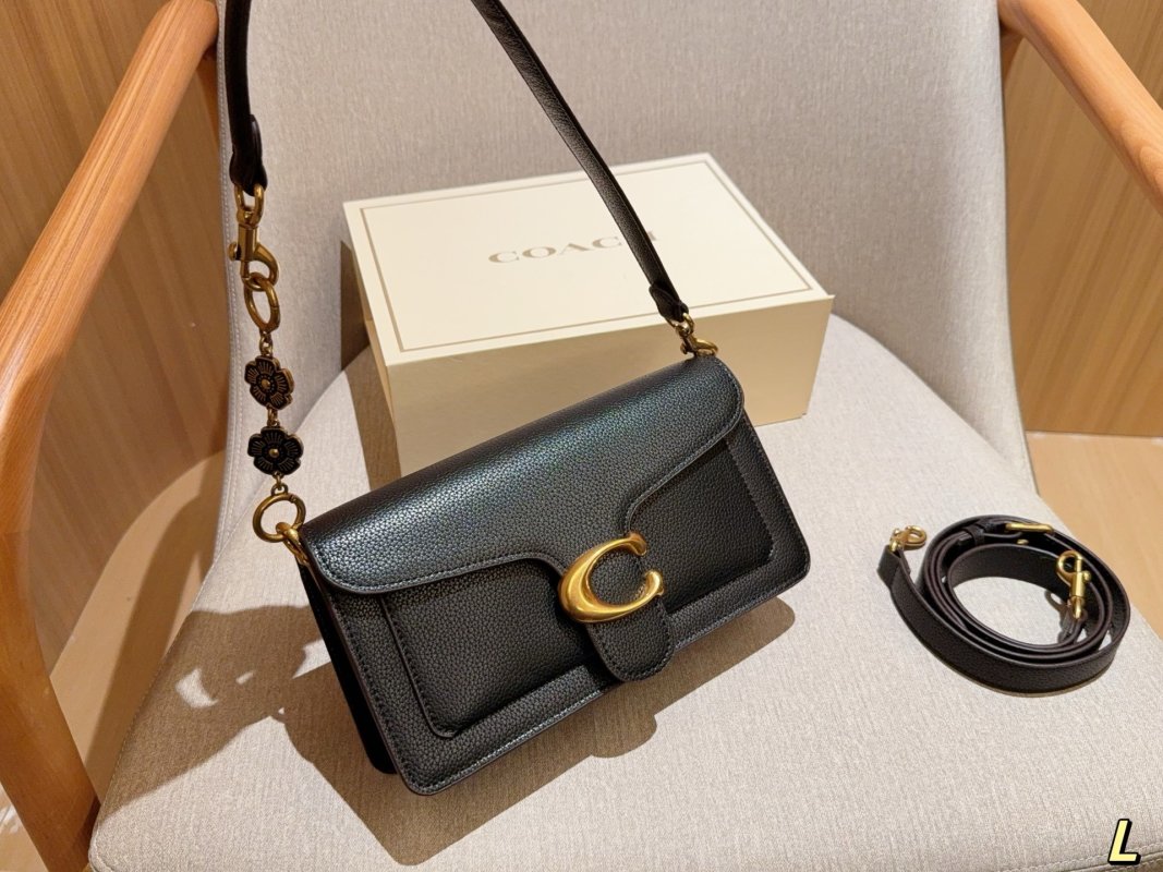 Coach Tabby Black Leather Shoulder Bag view