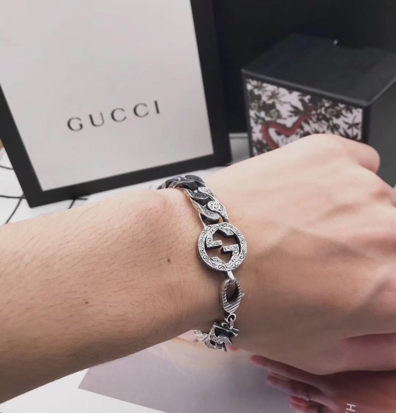 Gucci GG Marmont Engraved Chain Bracelet Silver view
