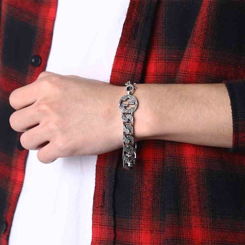 Gucci GG Marmont Engraved Chain Bracelet Silver view