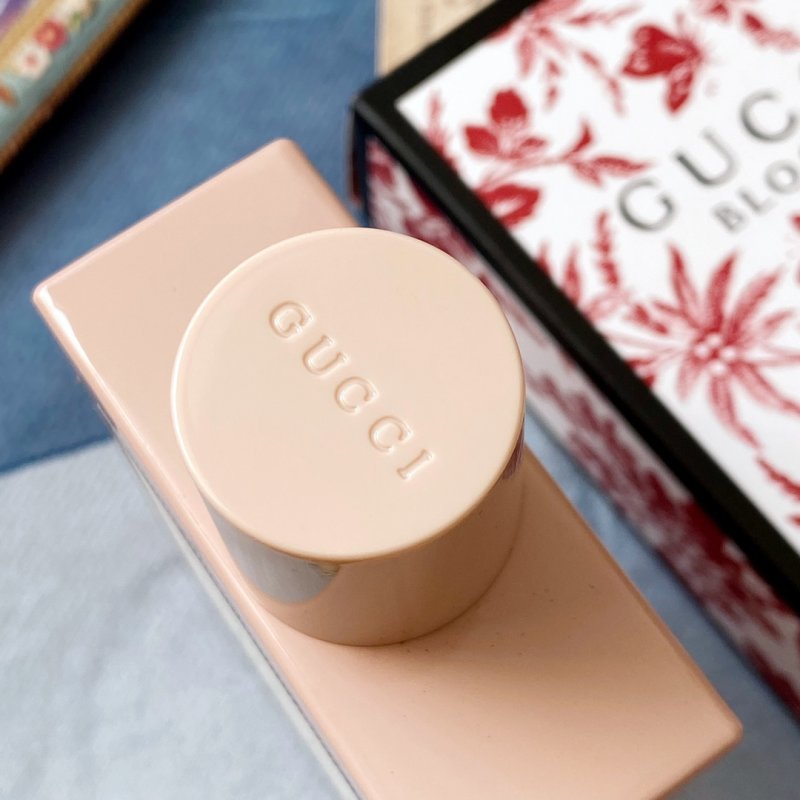 Gucci Bloom Eau de Parfum 100ml - Floral view