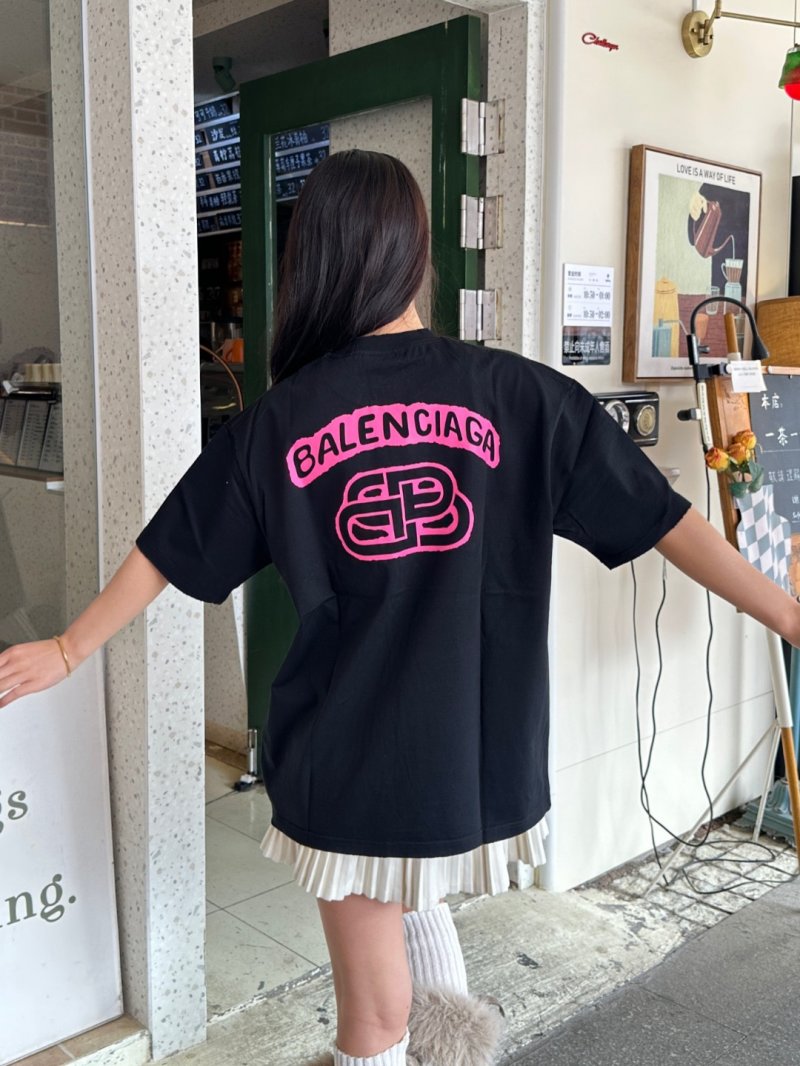 Balenciaga Logo Black T-Shirt Pink Print view