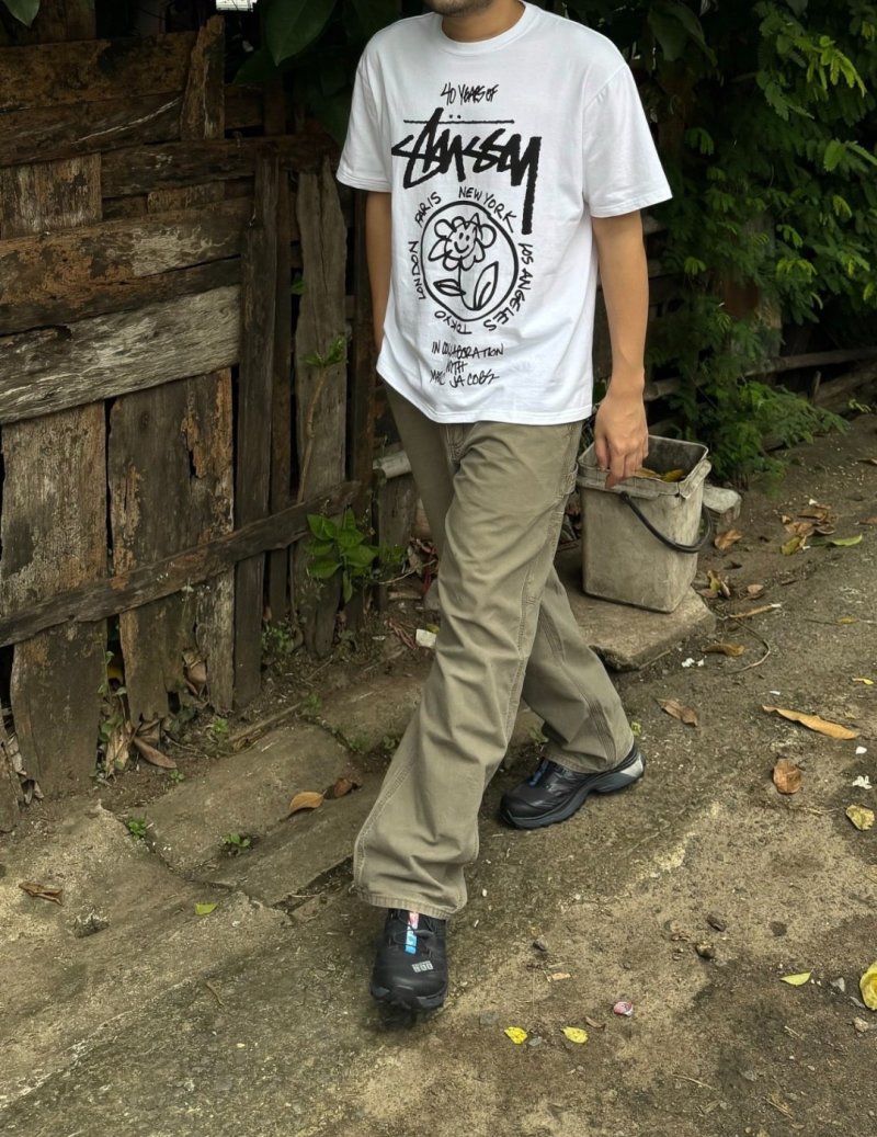 Stüssy White Graphic Print Short Sleeve T-Shirt view