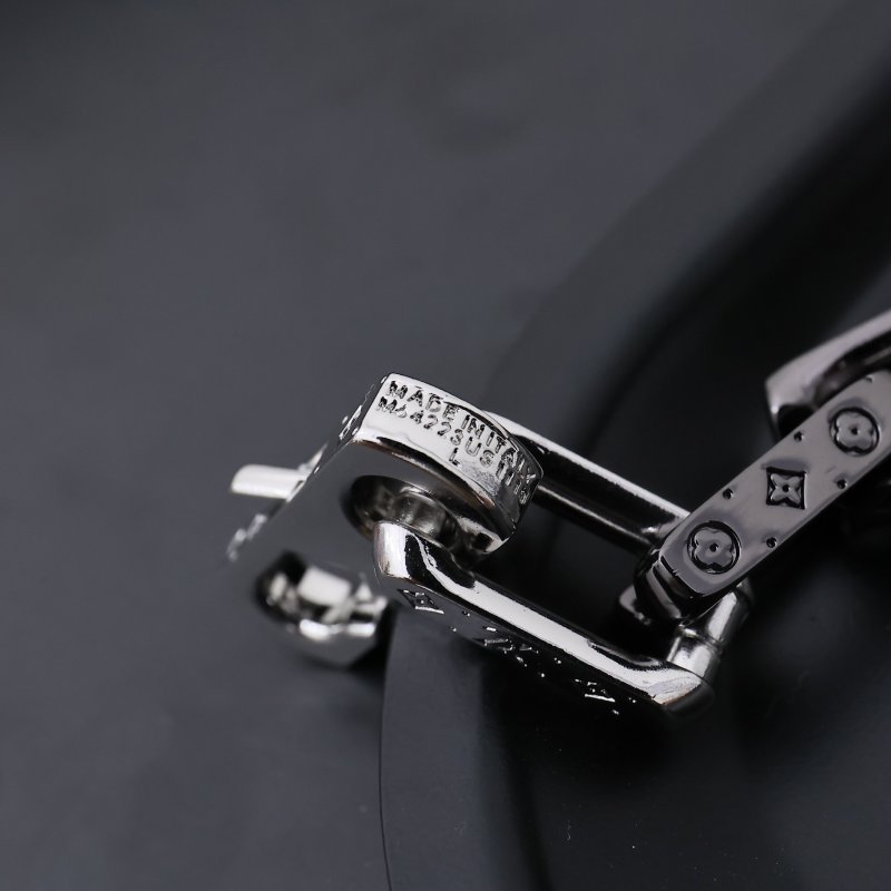 Louis Vuitton Monogram Chain Bracelet Silver view