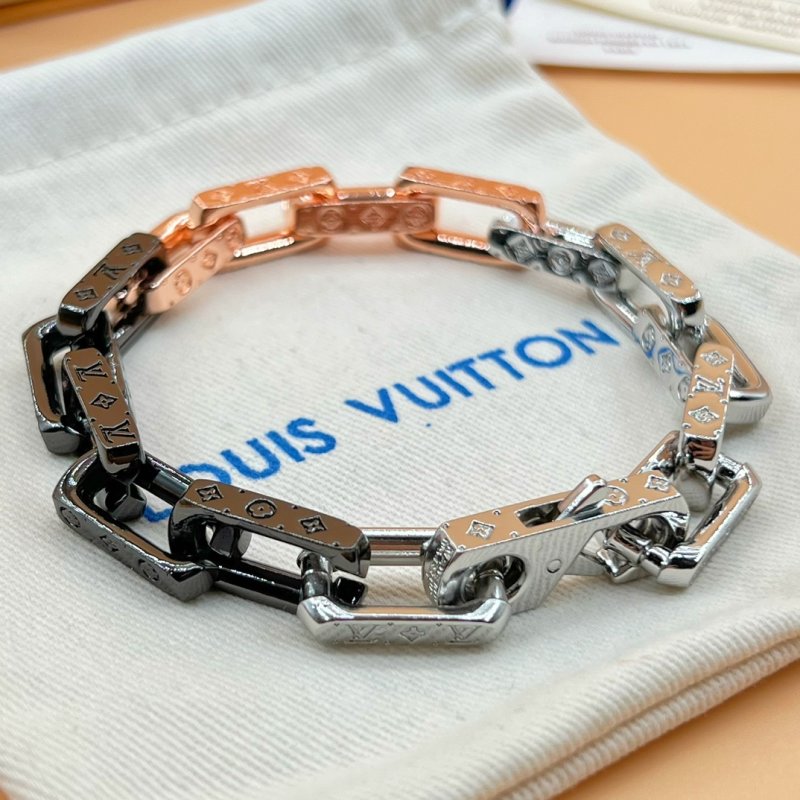 Louis Vuitton Monogram Chain Bracelet Silver view