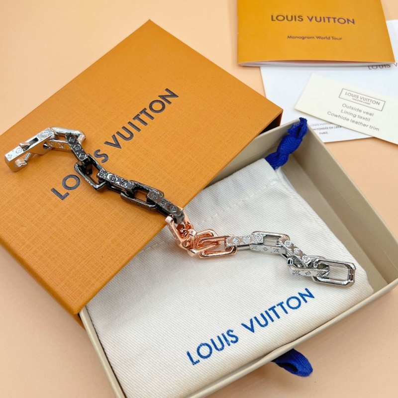 Louis Vuitton Monogram Chain Bracelet Silver view