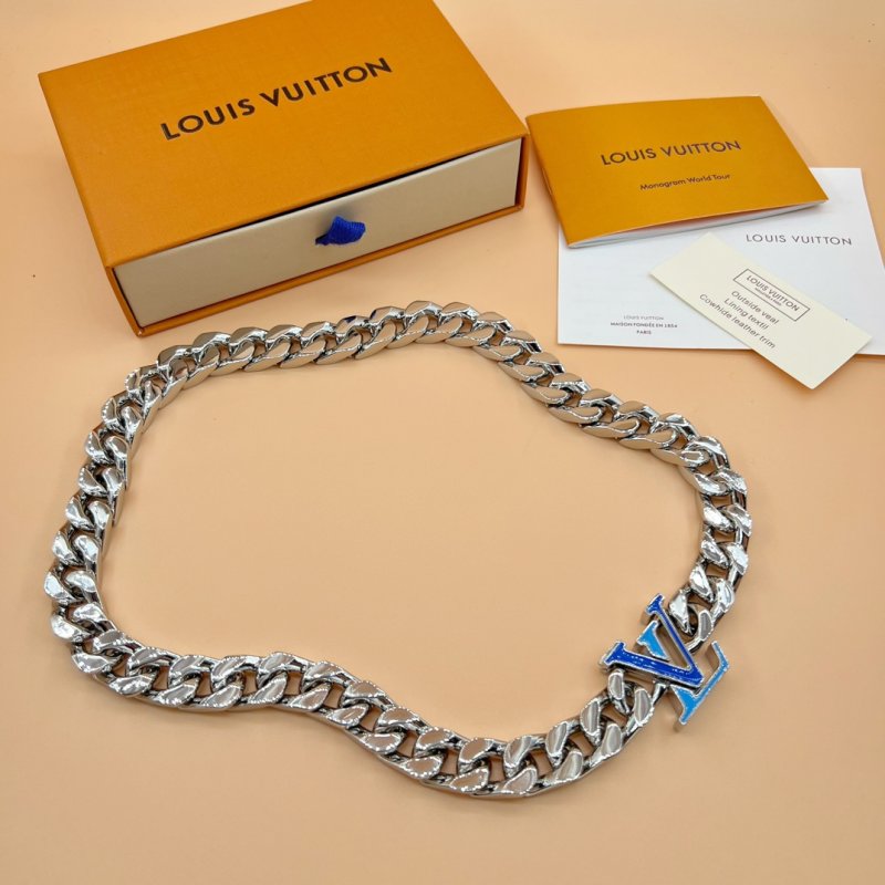 Louis Vuitton LV Cuban Chain Necklace Silver Blue view