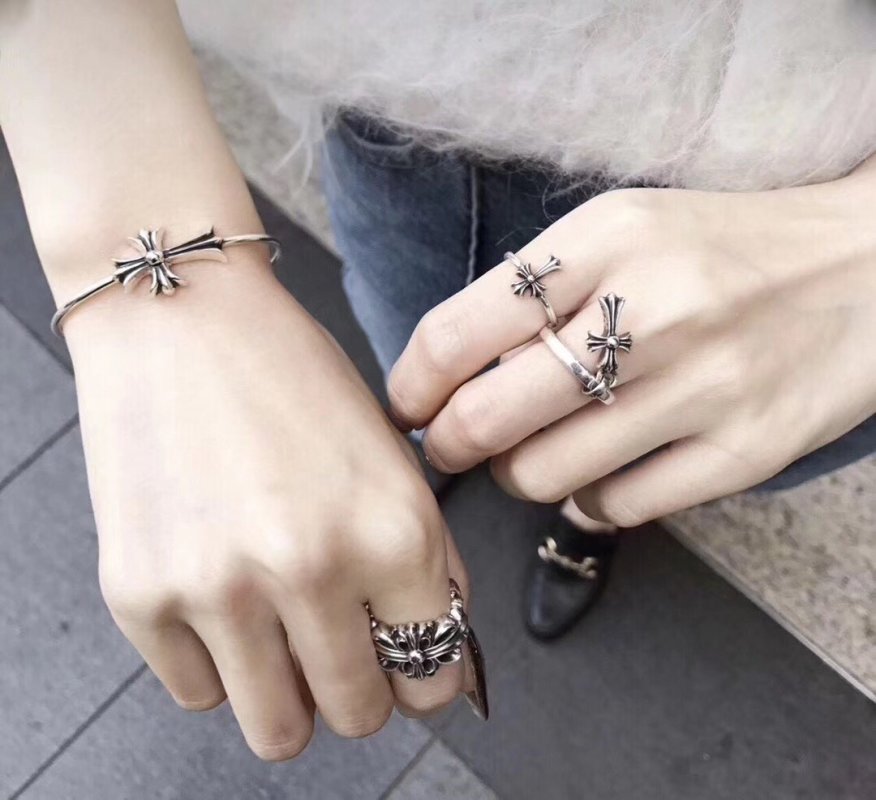 Chrome Hearts Double Floral Cross Open Ring Silver view